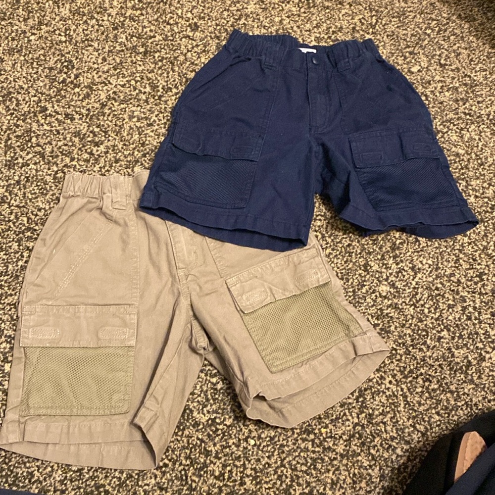 2 pair Columbia PFG performance Fishing gear shorts